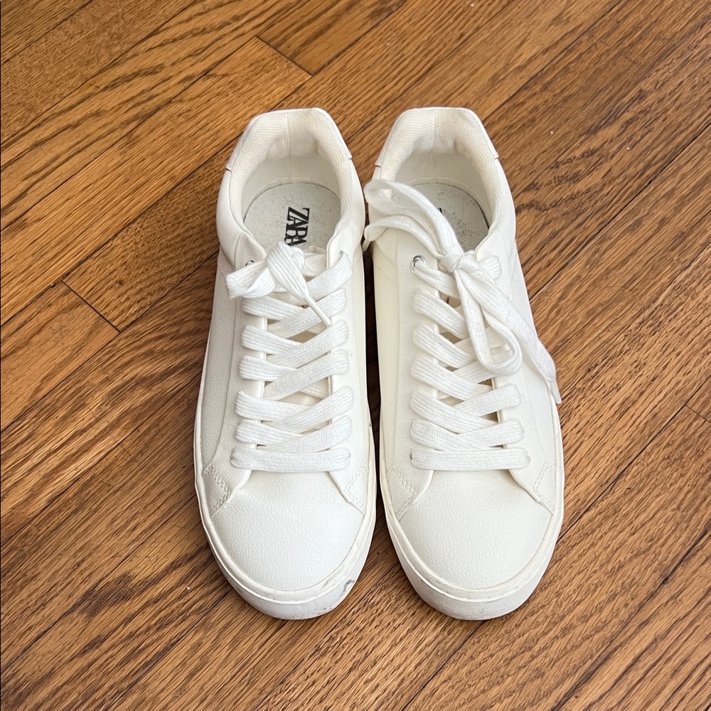 Zara Cream Casual Sneakers